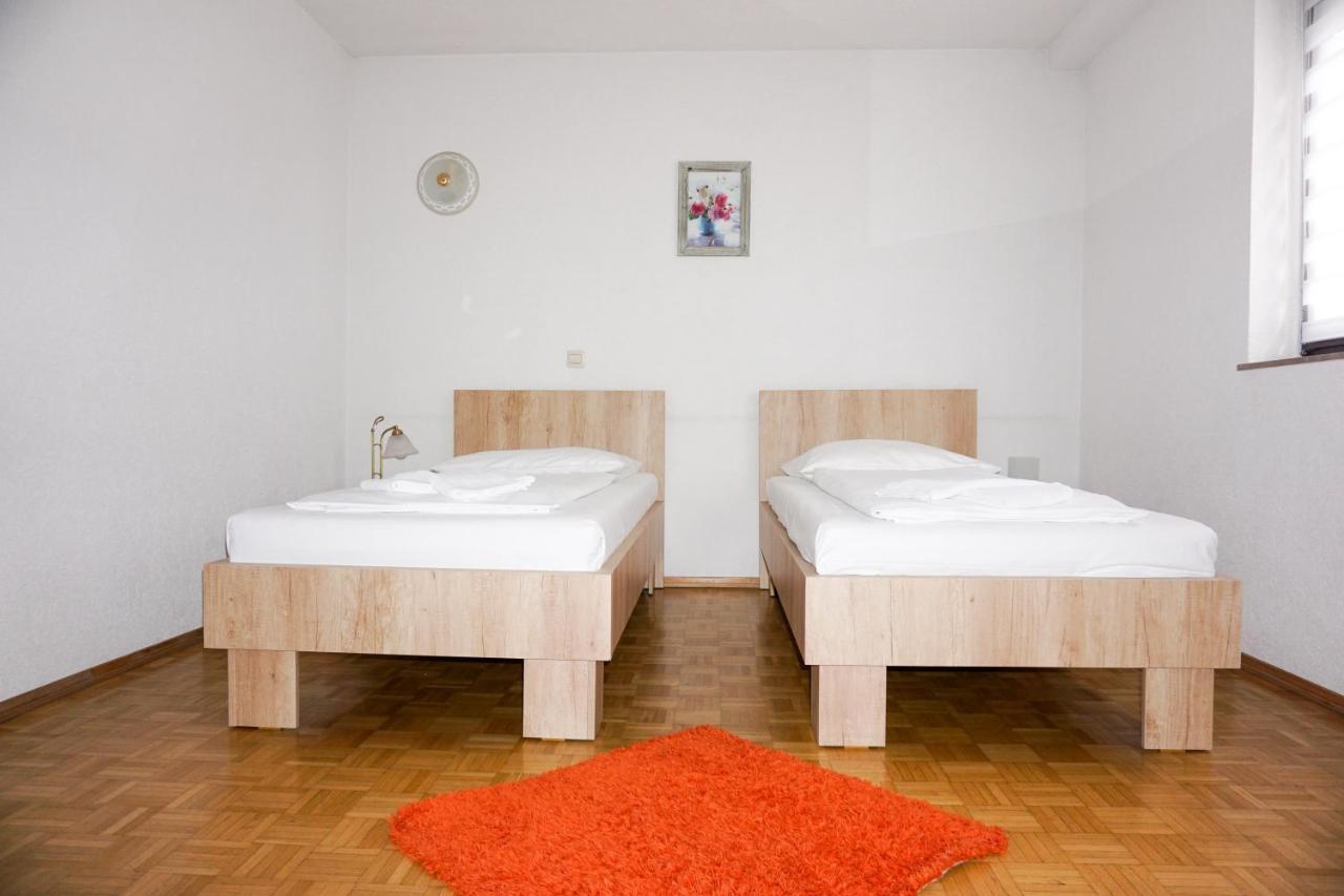 Hotel Kreuz Schwäbisch Gmünd Dış mekan fotoğraf