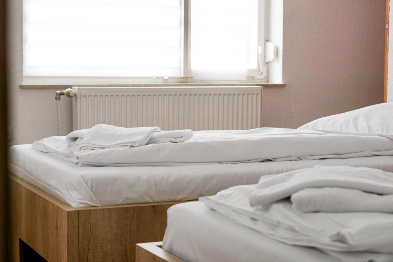 Hotel Kreuz Schwäbisch Gmünd Dış mekan fotoğraf